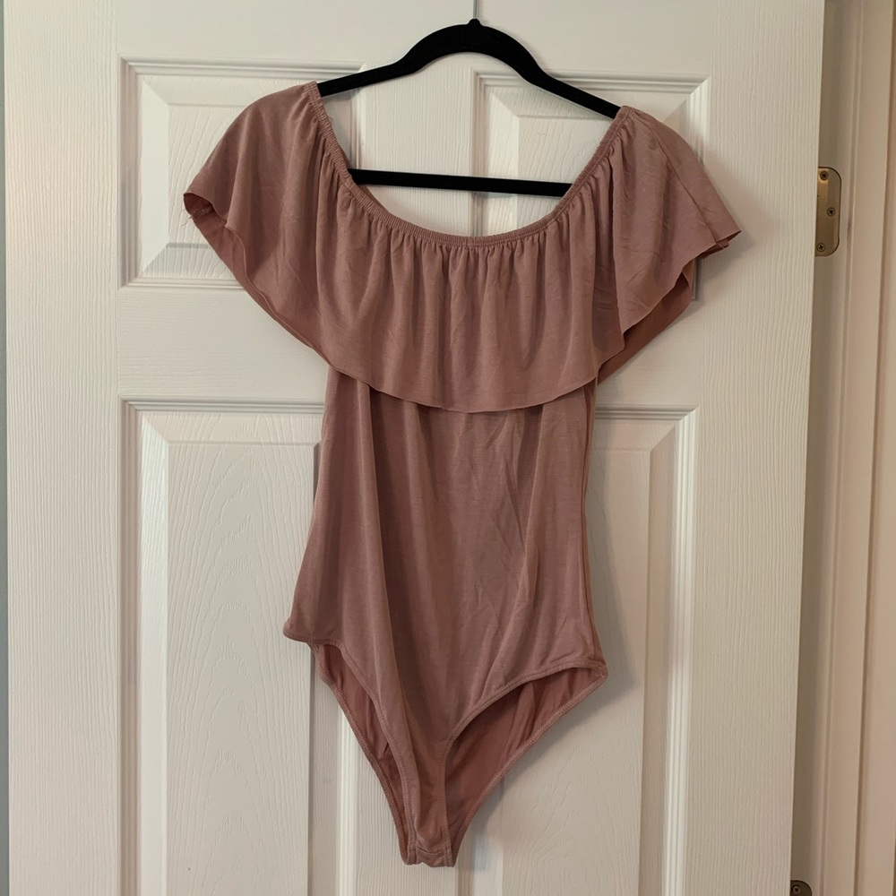 Off shoulder bodysuit